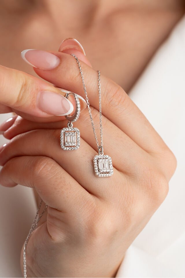 925 Ayar Gümüş Baget Kolye Küpe Set