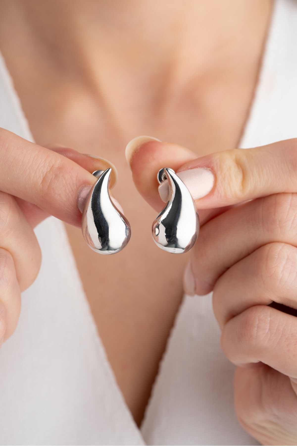 925 Ayar Gümüş Büyük Boy Trend Küpe Silver - Tek Ebat