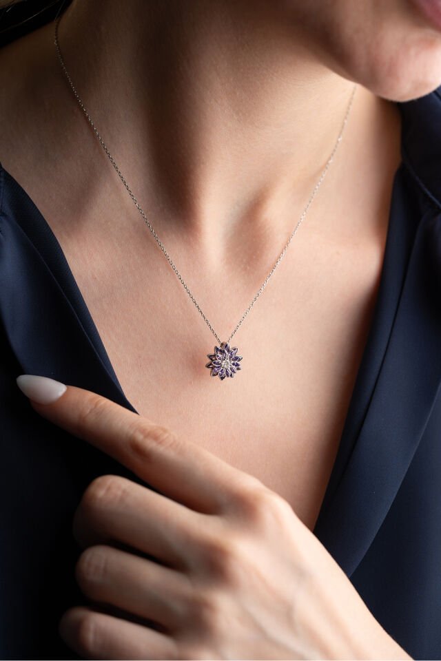925 Ayar Gümüş Zirkon Mor Taşlı Lotus Kolye