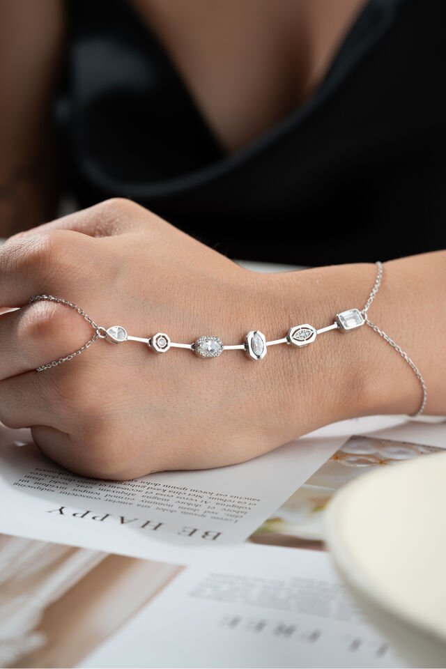 925 Ayar Gümüş Trend Şahmeran Silver