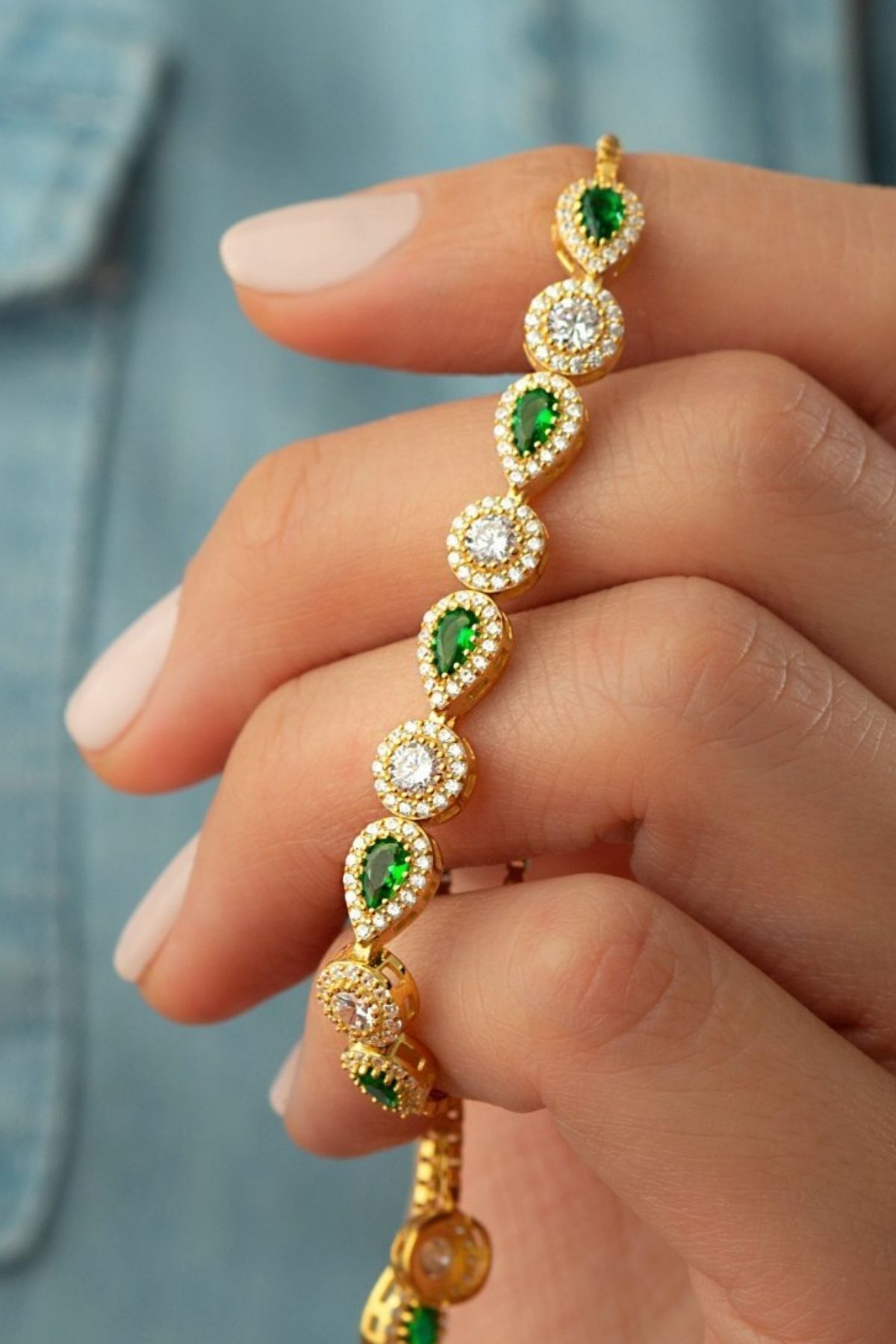 925 Ayar Gümüş Yeşil Damla Taşlı Asansörlü Bileklik Gold - Tek Ebat