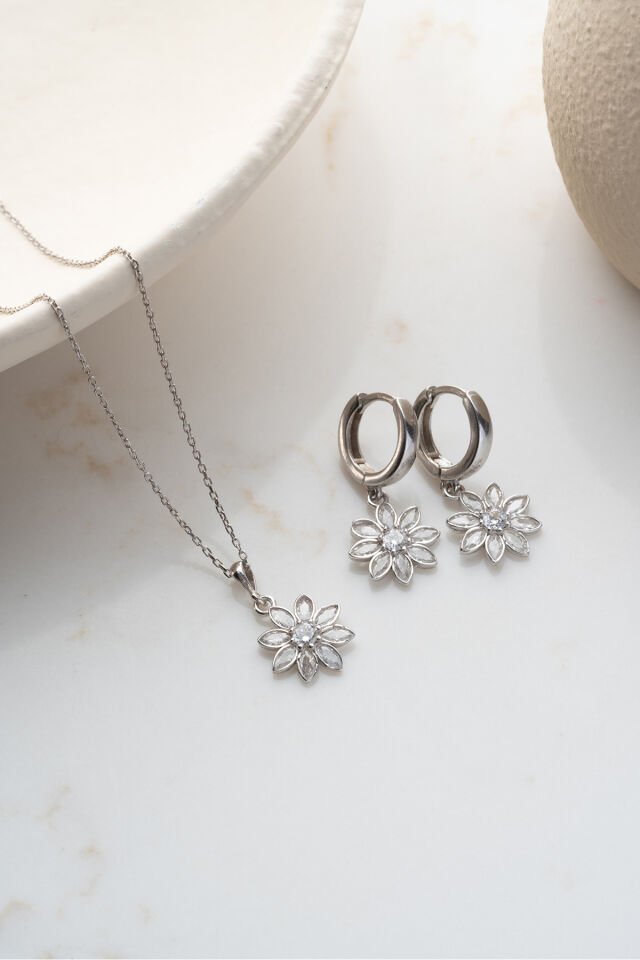 925 Ayar Gümüş Beyaz Taşlı Lotus Takı (Kolye-Küpe) Seti Silver - Tek Ebat