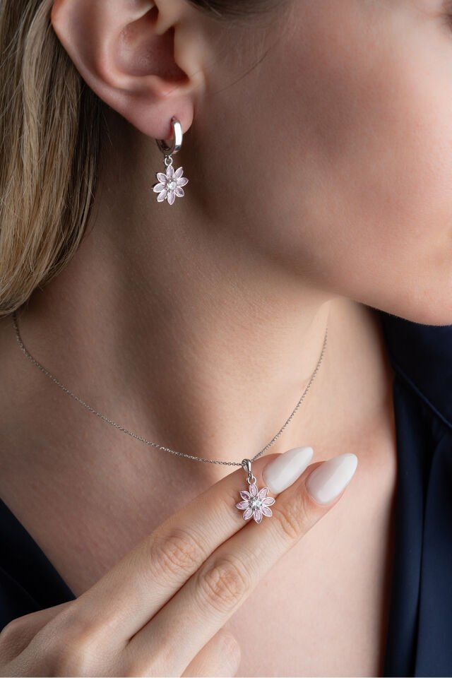925 Ayar Gümüş Işıklı Kutu Pembe Taşlı Lotus Takı (Kolye-Küpe) Seti Silver - Tek Ebat