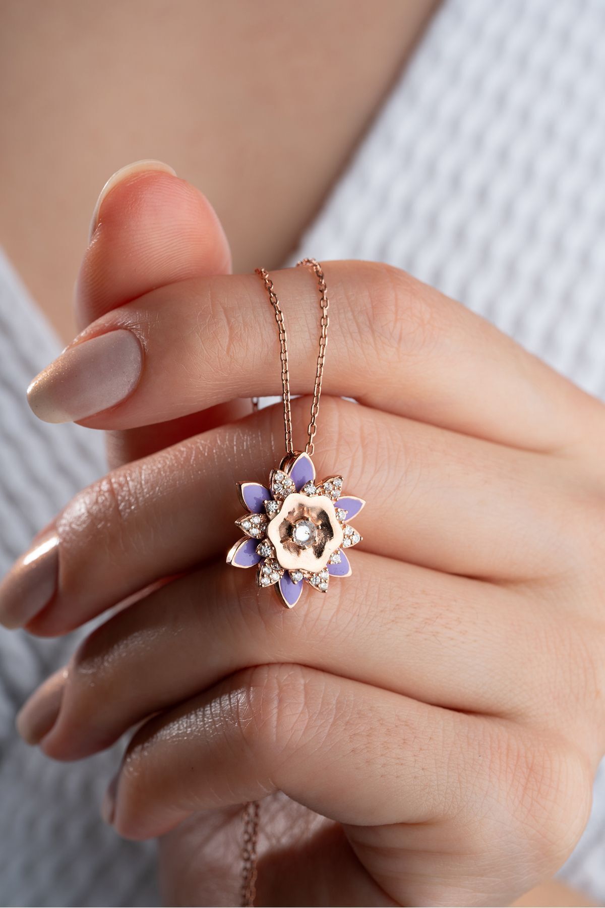 925 Ayar Gümüş Mor Mineli Lotus Çiçeği Kolye Rose - Tek Ebat