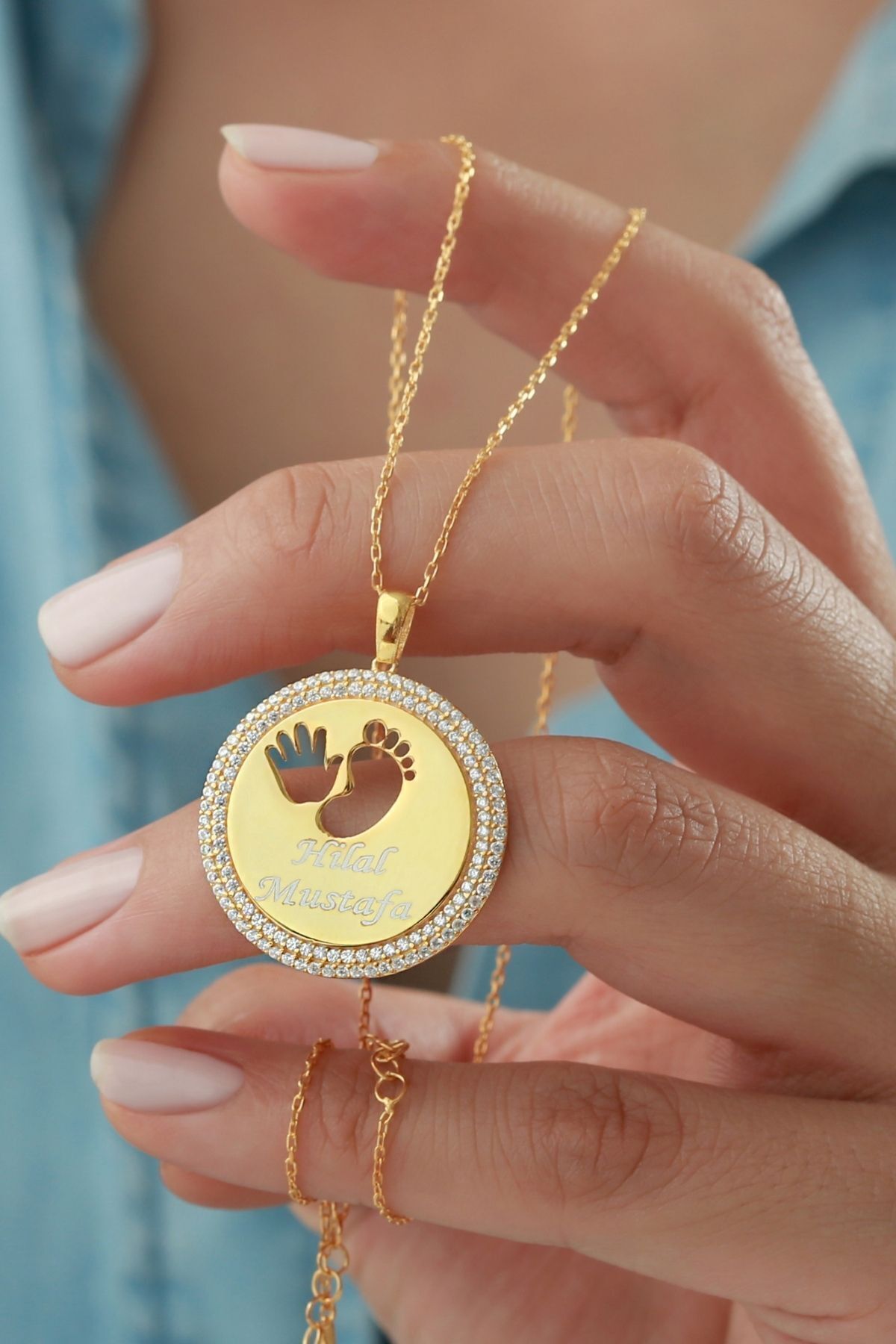 925 Ayar Gümüş El Ayaklı Kişiye Özel Isimli Kolye Gold - Tek Ebat
