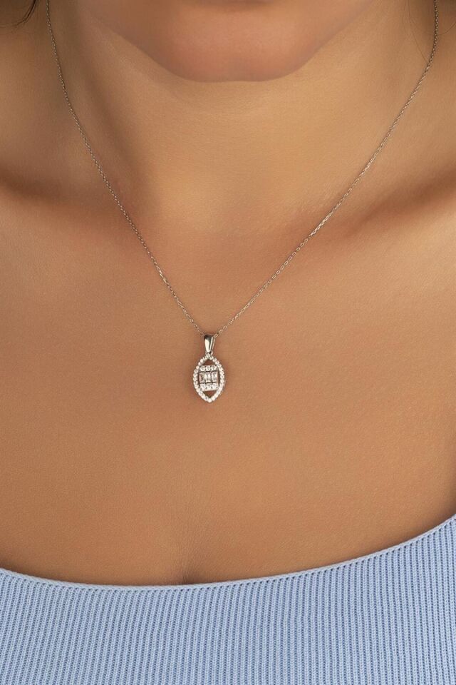 925 Ayar Gümüş Baget Taşlı Kolye Silver - Tek Ebat