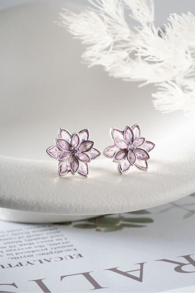 925 Ayar Gümüş Pembe Taşlı Lotus Küpe