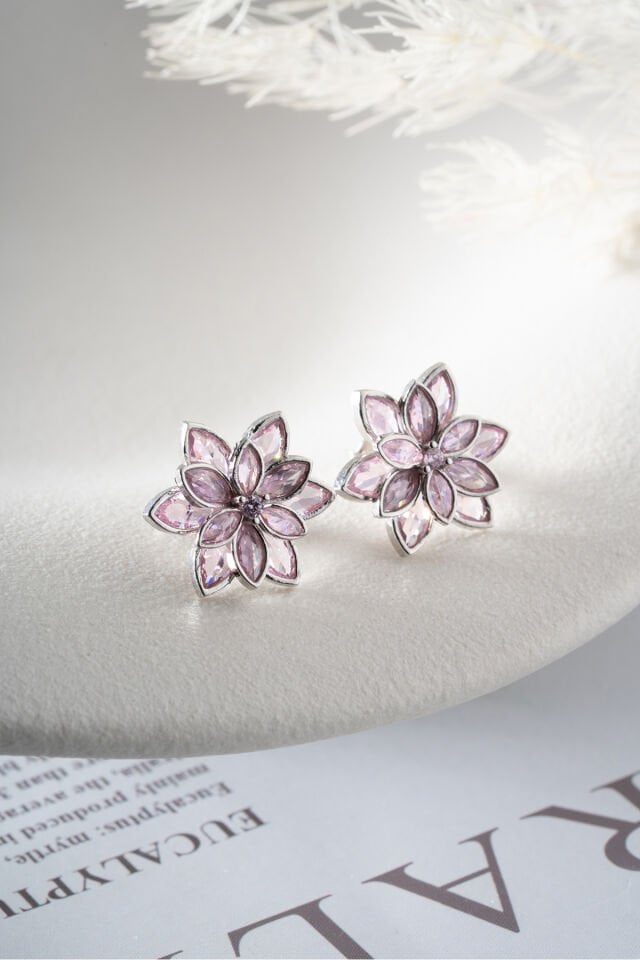 925 Ayar Gümüş Pembe Taşlı Lotus Küpe