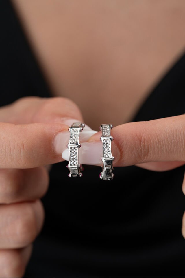 925 Ayar Gümüş Trend Model Küpe