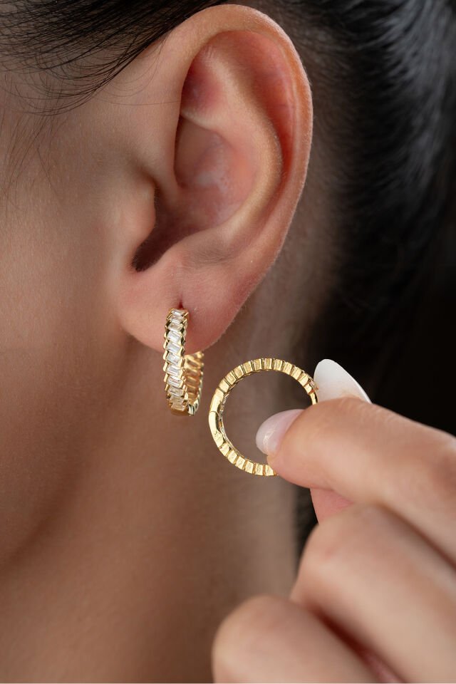 925 Ayar Baget Taşlı Halka Küpe