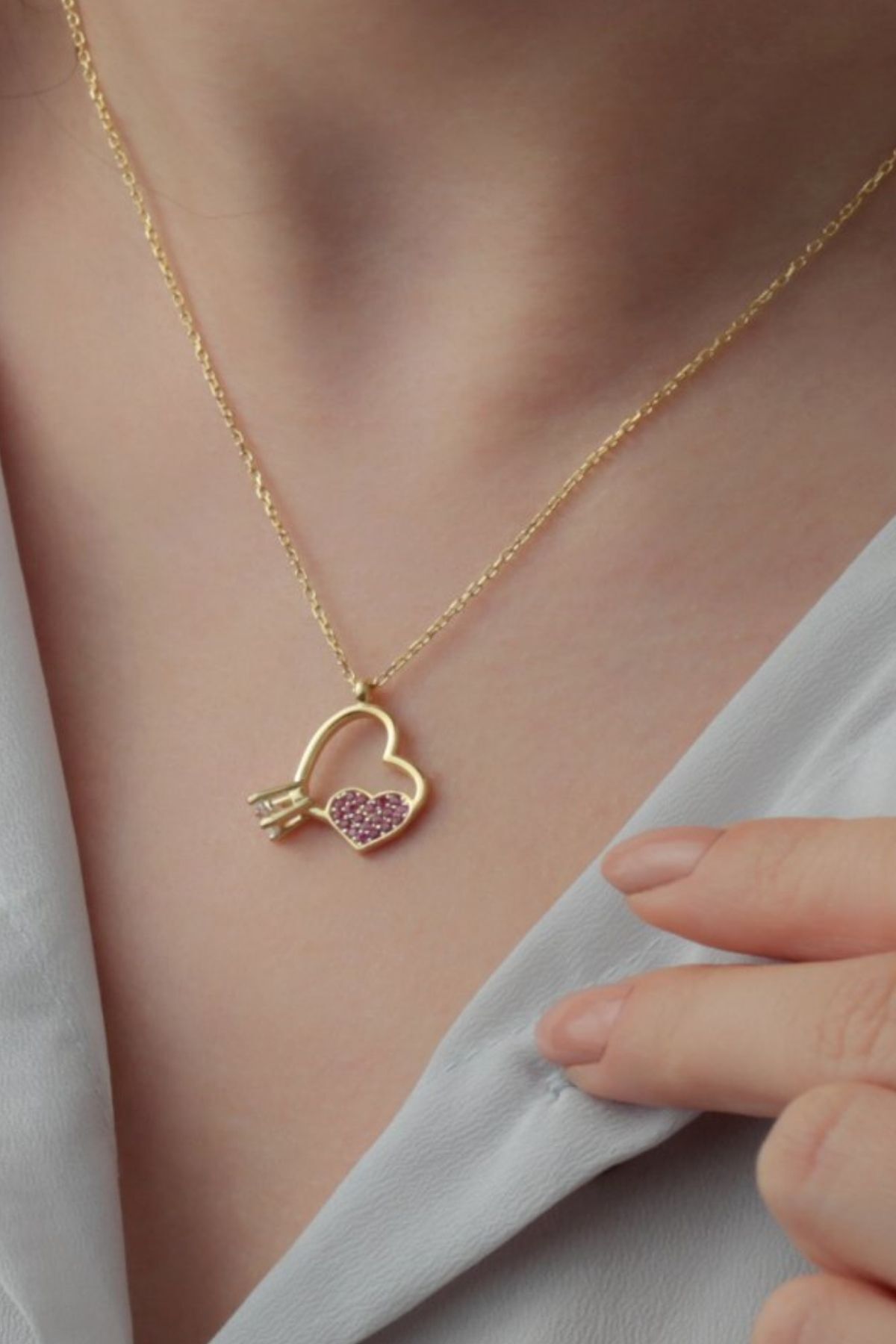 925 Ayar Gümüş Kalpli Tektaş Kolye Gold - Tek Ebat