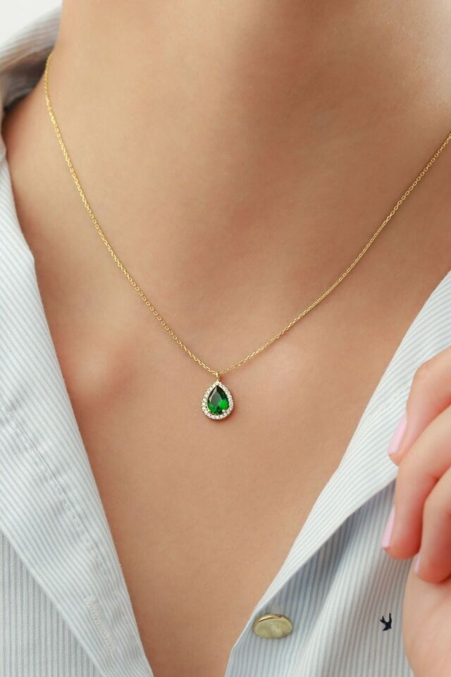 925 Ayar Gümüş Pırlanta Model Kolye
