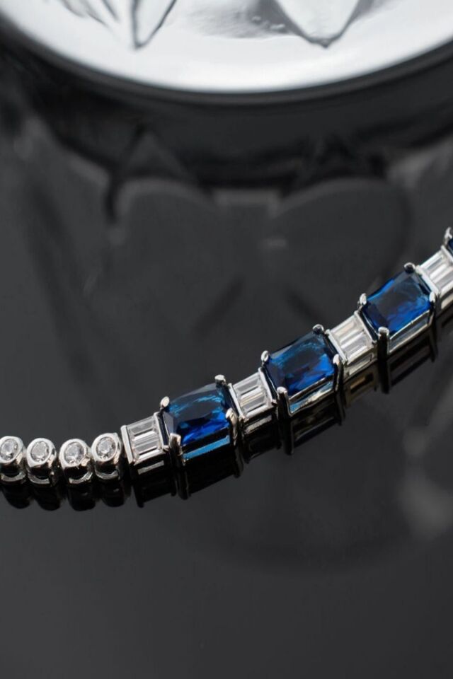 925 Ayar Gümüş Mavi Taşlı Suyolu Elegant Bileklik Silver - Tek Ebat