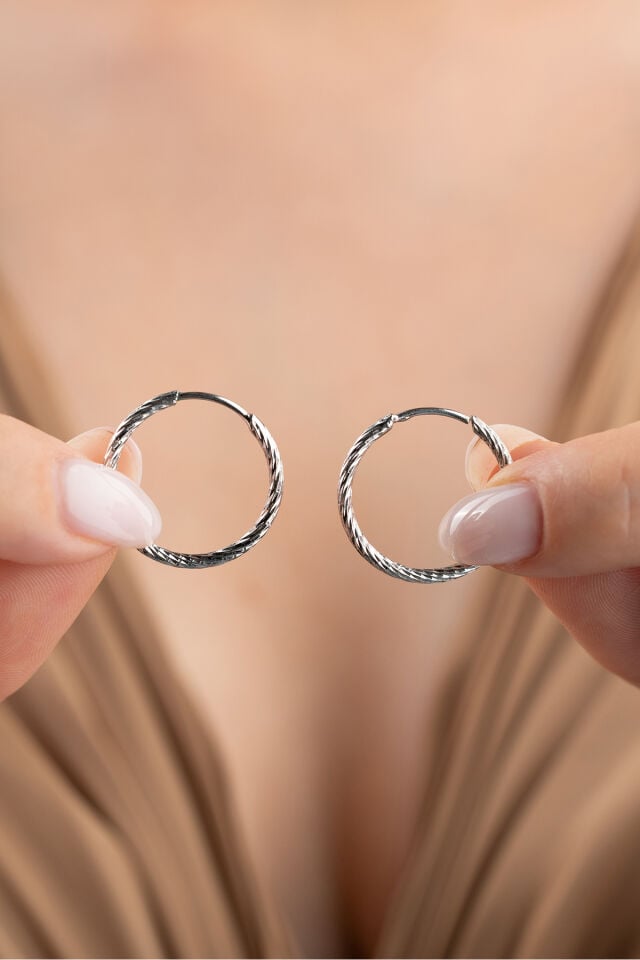 925 Ayar Gümüş Kalemli 3 mm Halka Küpe