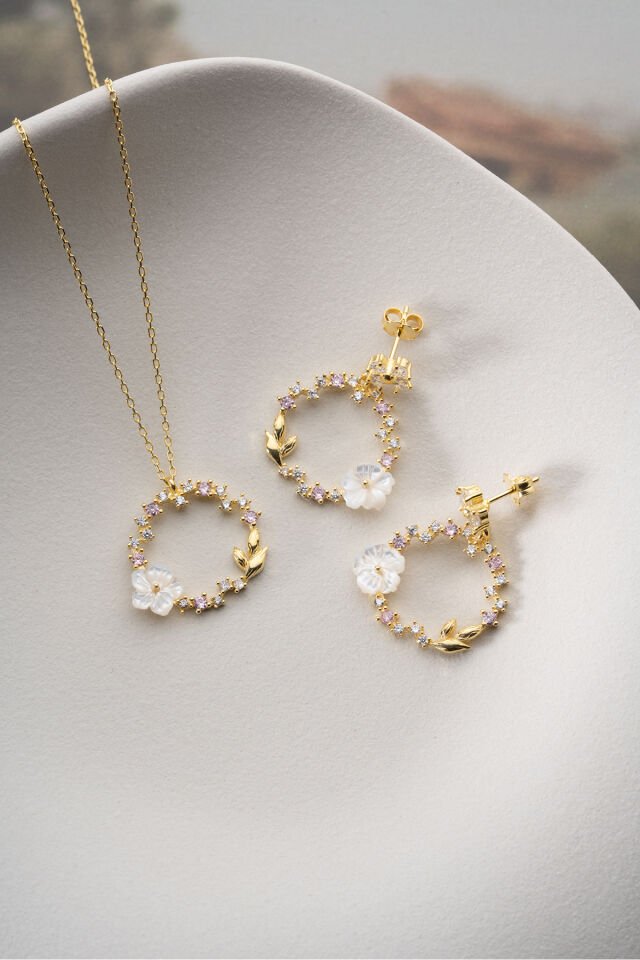 925 Ayar Gümüş Zirkon Taşlı Sedefli (Kolye-Küpe) Set Sarı