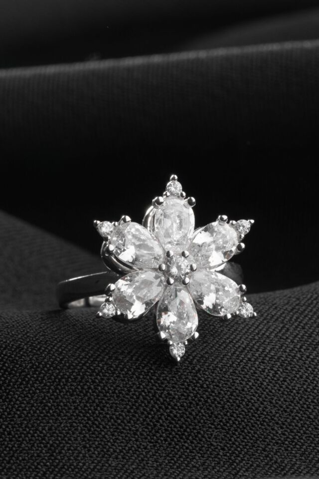 925 Ayar Dönen Lotus Çiçeği Gümüş Yüzük Silver - Tek Ebat