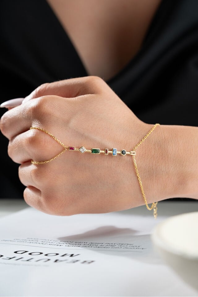 925 Ayar Gümüş Renkli Asimetrik Taşlı Şahmeran