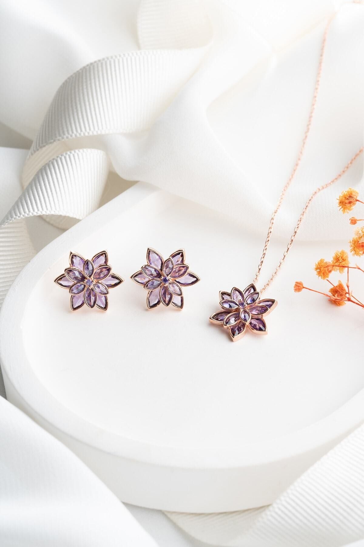 925 Ayar Lotus Çiçeği Gümüş Kolye Küpe Set