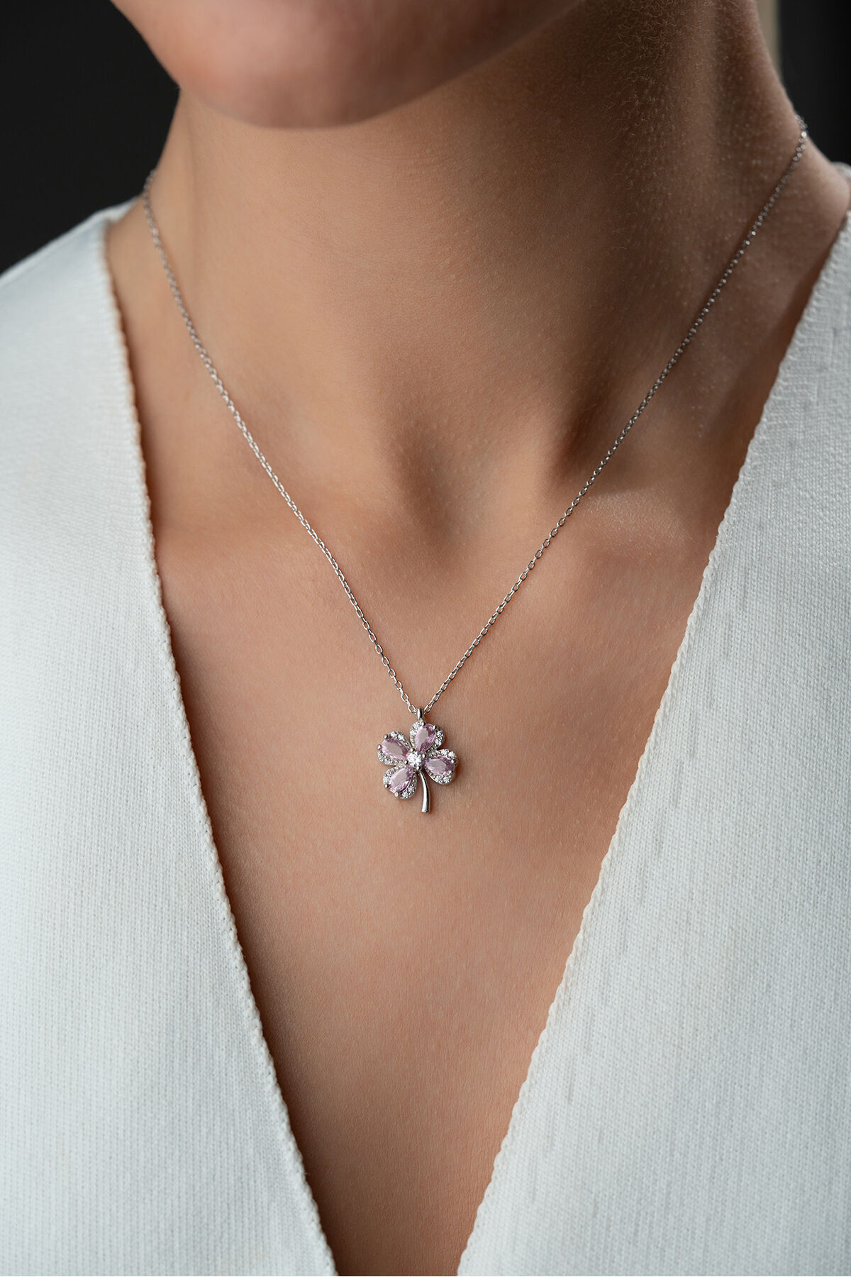 925 ayar gümüş rodyum kaplama pembe taşlı manolya model kolye Silvano Jewelry