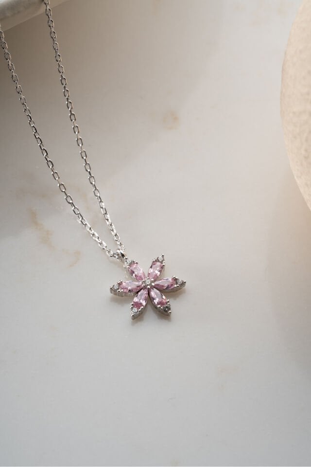 925 Ayar Gümüş Pembe Taşlı Lotus Kolye