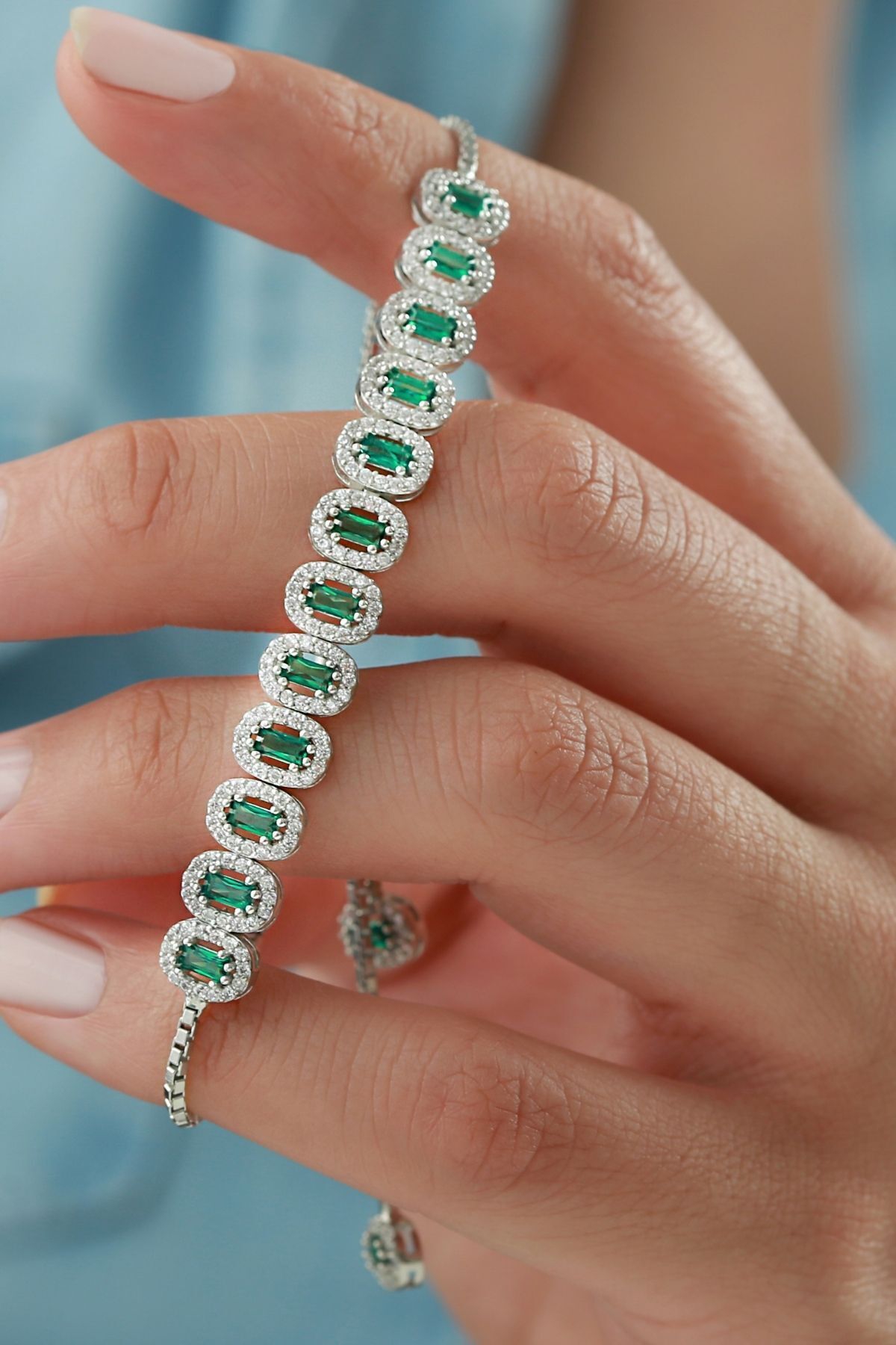 925 Ayar Gümüş Yeşil Taşlı Asansörlü Bileklik Silver - Tek Ebat