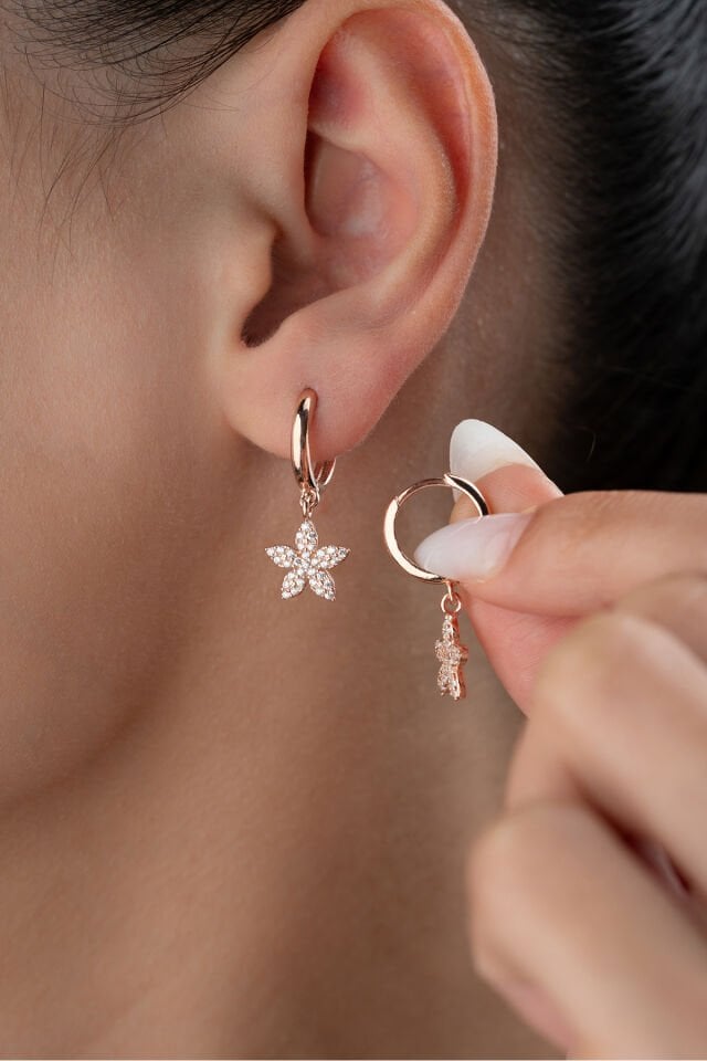 925 Ayar Lotus Çiçeği Gümüş Küpe