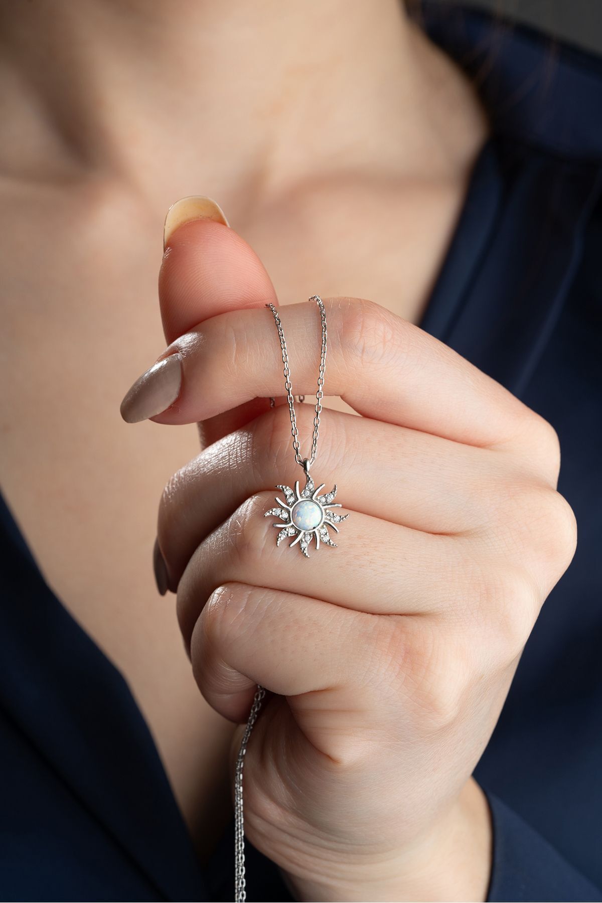 925 Ayar Opal Taşlı Güneş Gümüş Kolye Gold - Tek Ebat