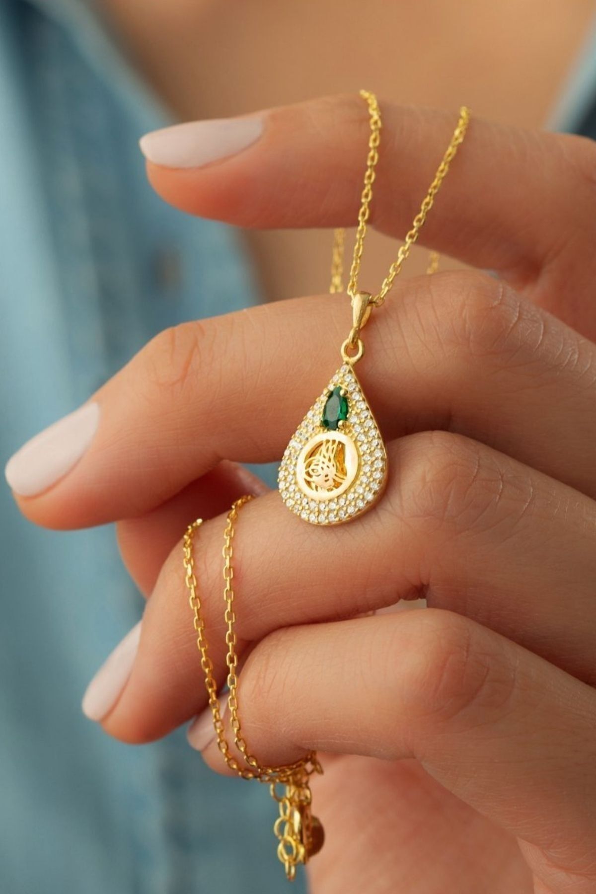 925 Ayar Gold Zirkon Taşlı Tuğralı Gümüş Kolye Gold - Tek Ebat
