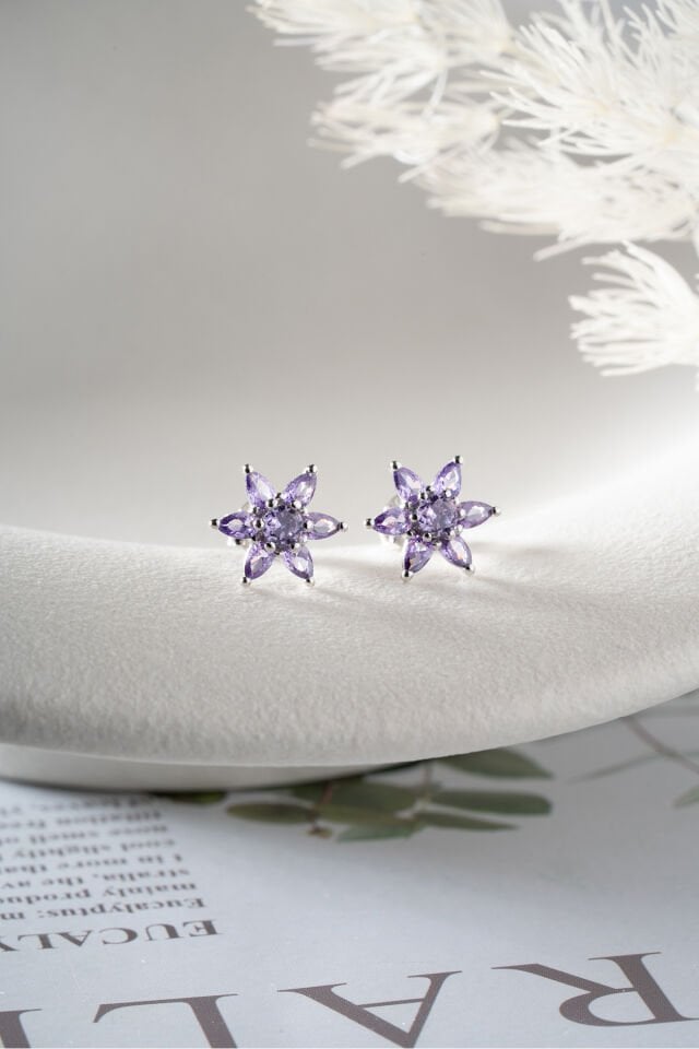 925 Ayar Gümüş Mor Taşlı Lotus Küpe Silver