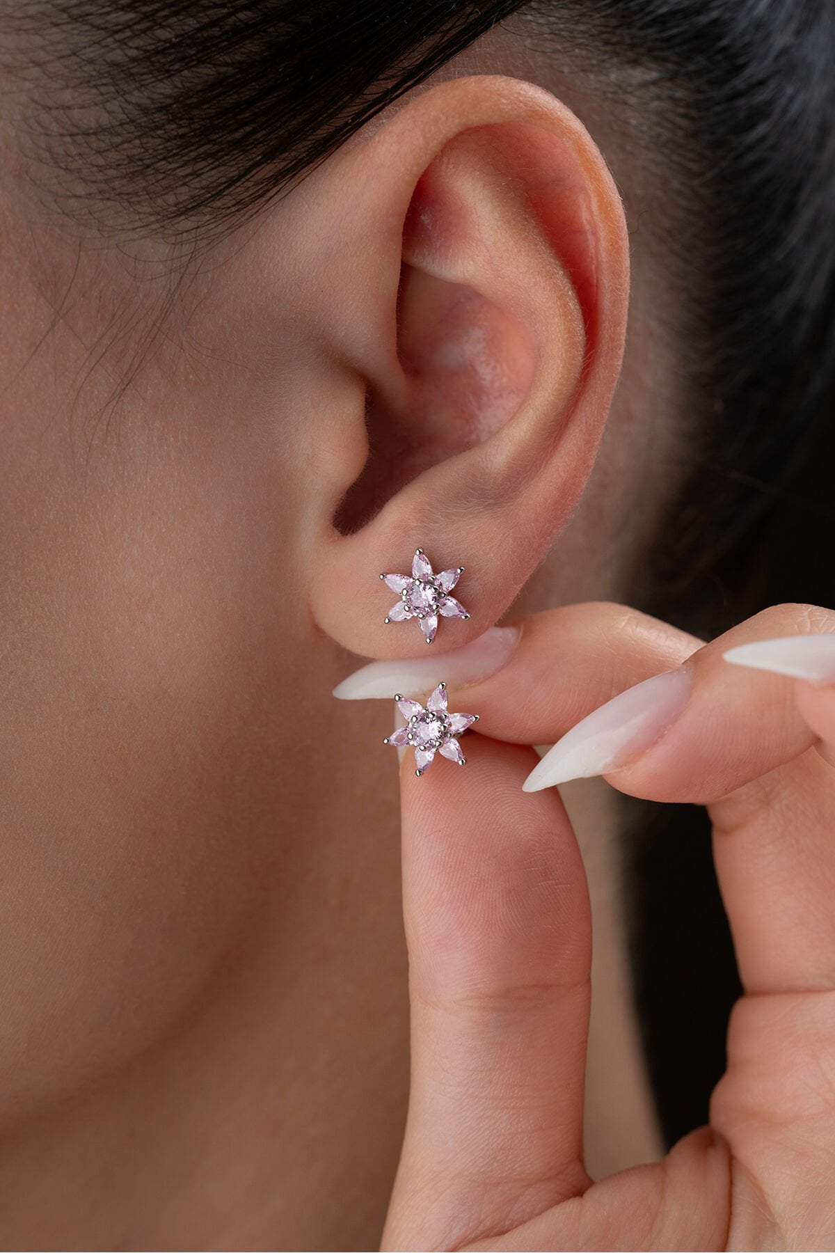 925 Ayar Gümüş Pembe Taşlı Lotus Küpe Silver