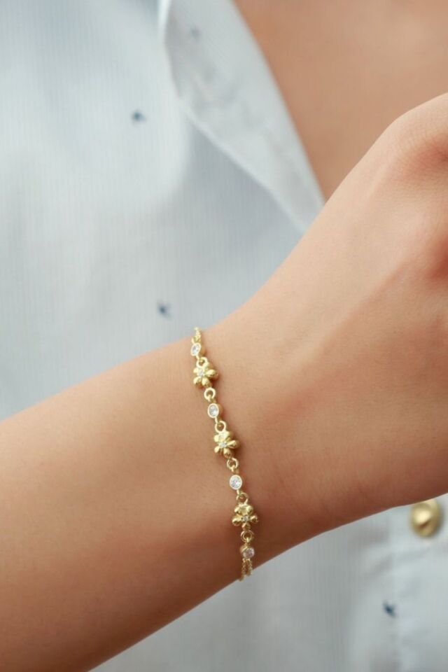 925 Ayar Gold Çiçek Zirkon Taşlı Gümüş Bileklik Gold - Tek Ebat