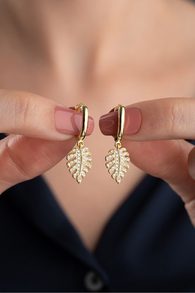 925 Ayar Gümüş Yaprak Küpe