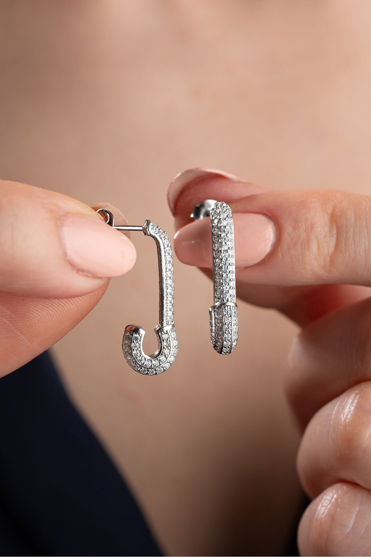 925 Ayar Gümüş İğne Küpe Silver - Tek Ebat