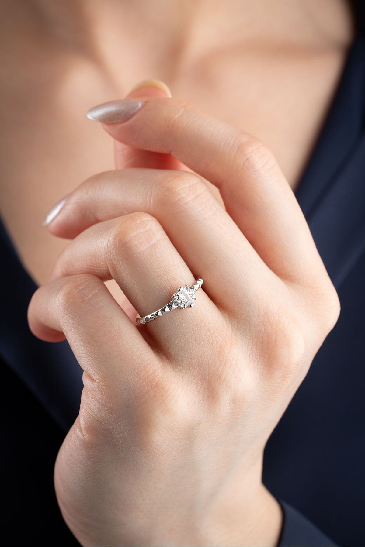 925 Ayar Gümüş Baget Zirkon Taşlı Yüzük Silver - Tek Ebat