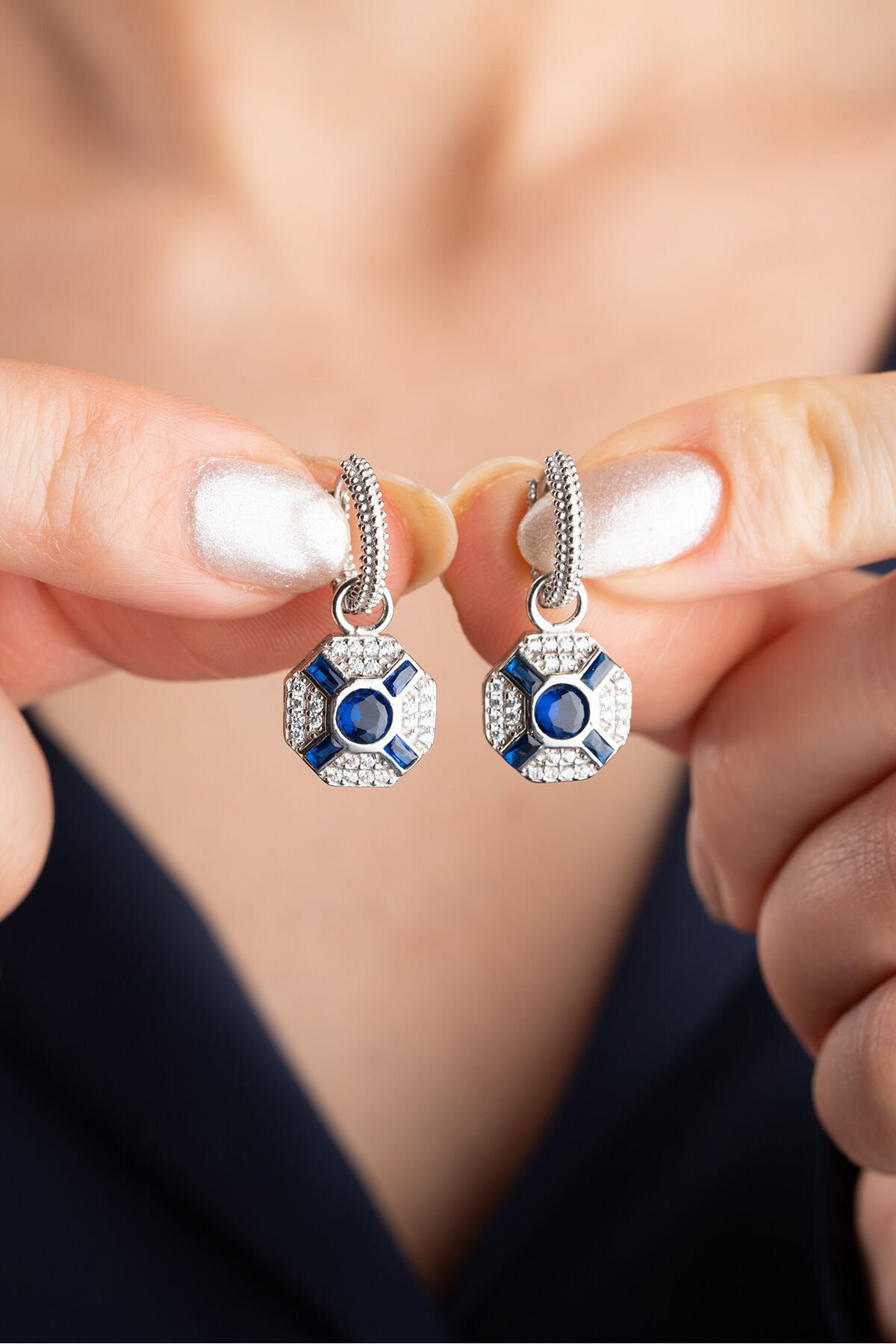 925 Ayar Gümüş Safir Taşlı Trend Küpe Silver - Tek Ebat