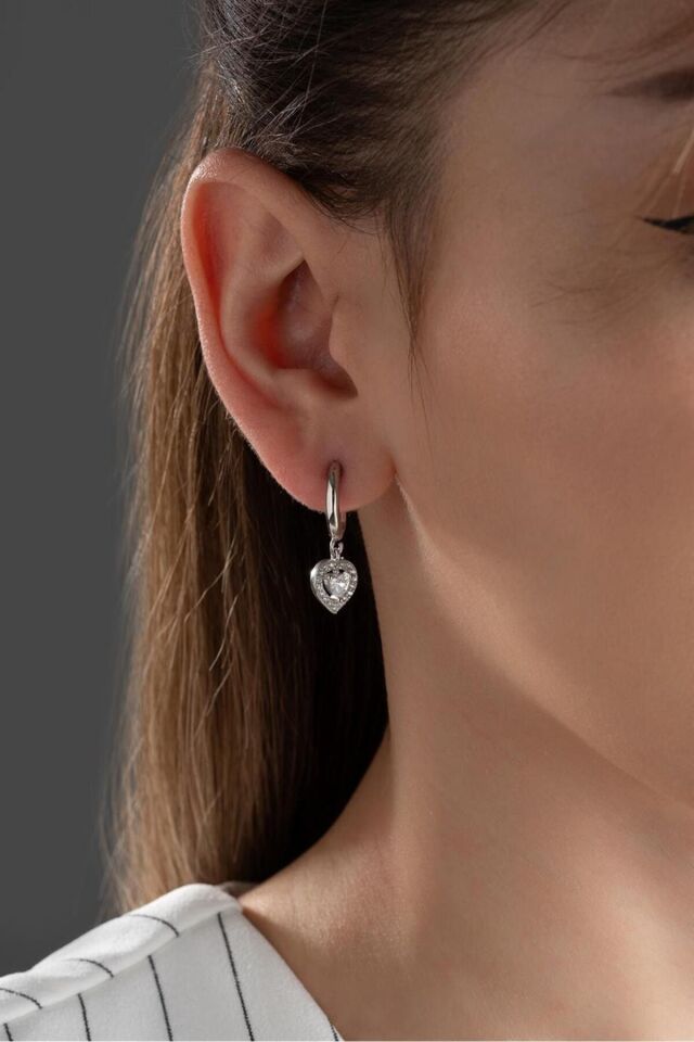 925 Ayar Sallantılı Kalp Gümüş Küpe Silver