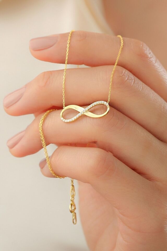 925 Ayar Gümüş Sonsuzluk Kolye