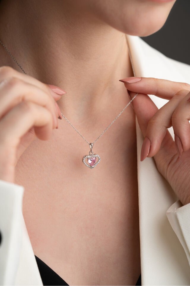 925 Ayar Gümüş Işıklı Kutuda Pembe Taşlı Kalp Kolye Silver - Tek Ebat