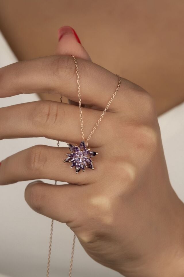 925 Ayar Gümüş 4 Katman Mor Lotus Çiçeği Kolye