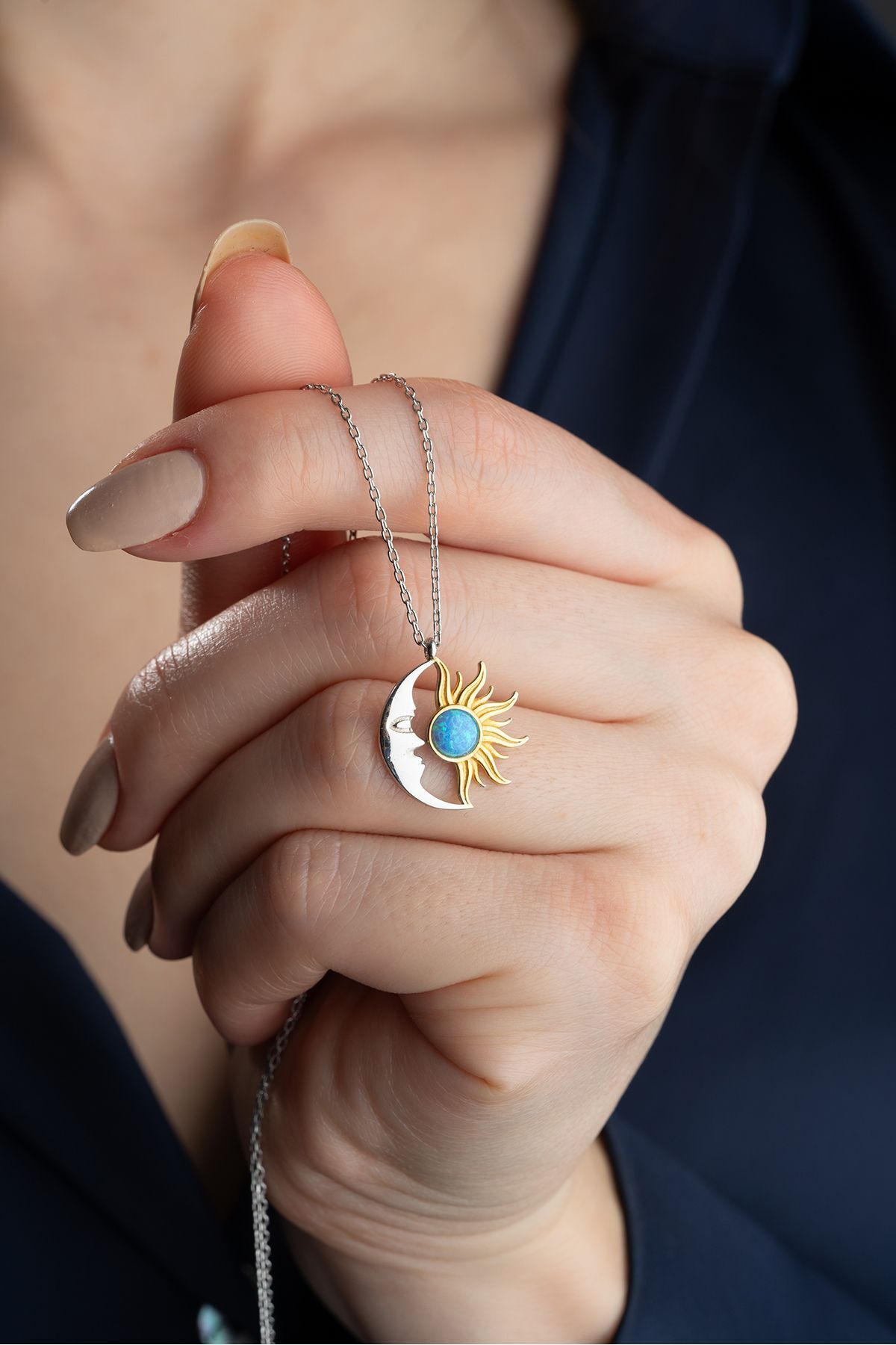 925 Ayar Gümüş Opal Taşlı Ay ve Güneş Kolye Silver - Tek Ebat