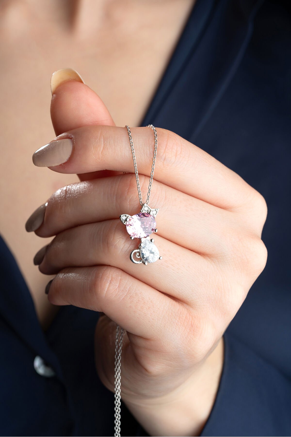 925 Ayar Gümüş Pembe Taşlı  Kurdelalı Kedi Kolye Silver - Tek Ebat