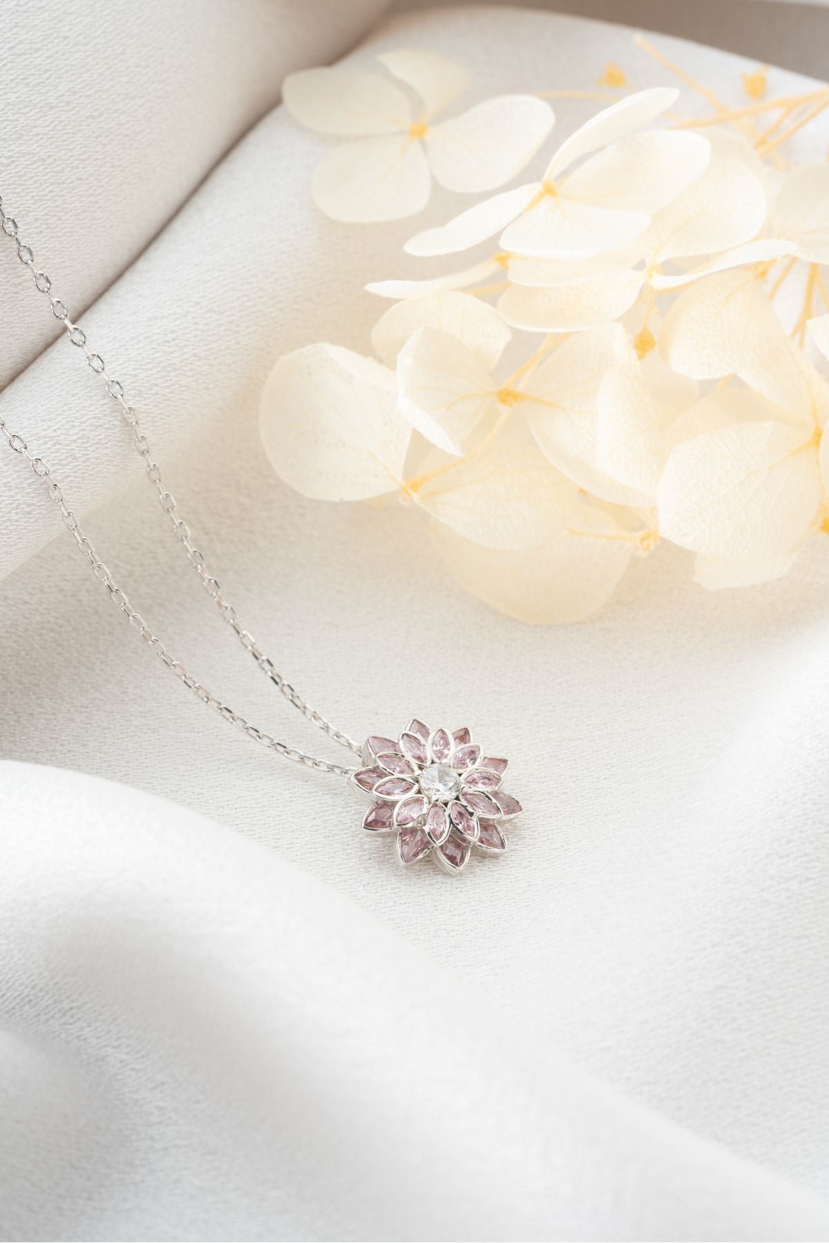 925 Ayar Gümüş Pembe Lotus Çiçeği Kolye Silver - Tek Ebat