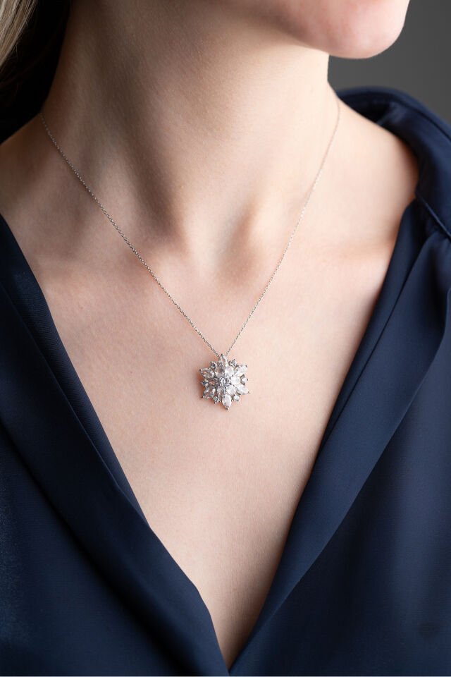 925 Ayar Gümüş Işıklı Kutu Lotus Kolye Silver - Tek Ebat
