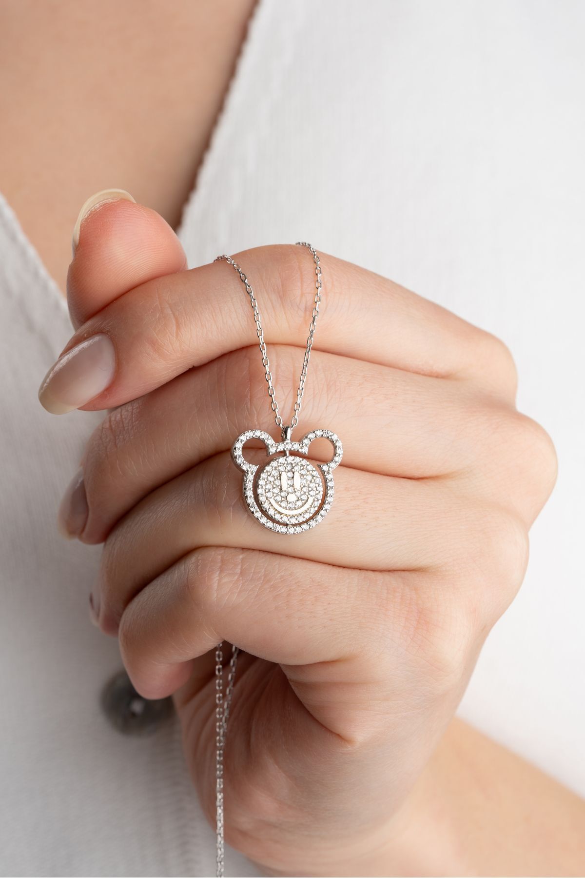 925 Ayar Gümüş Gülen Yüz Kolye Silver - Tek Ebat