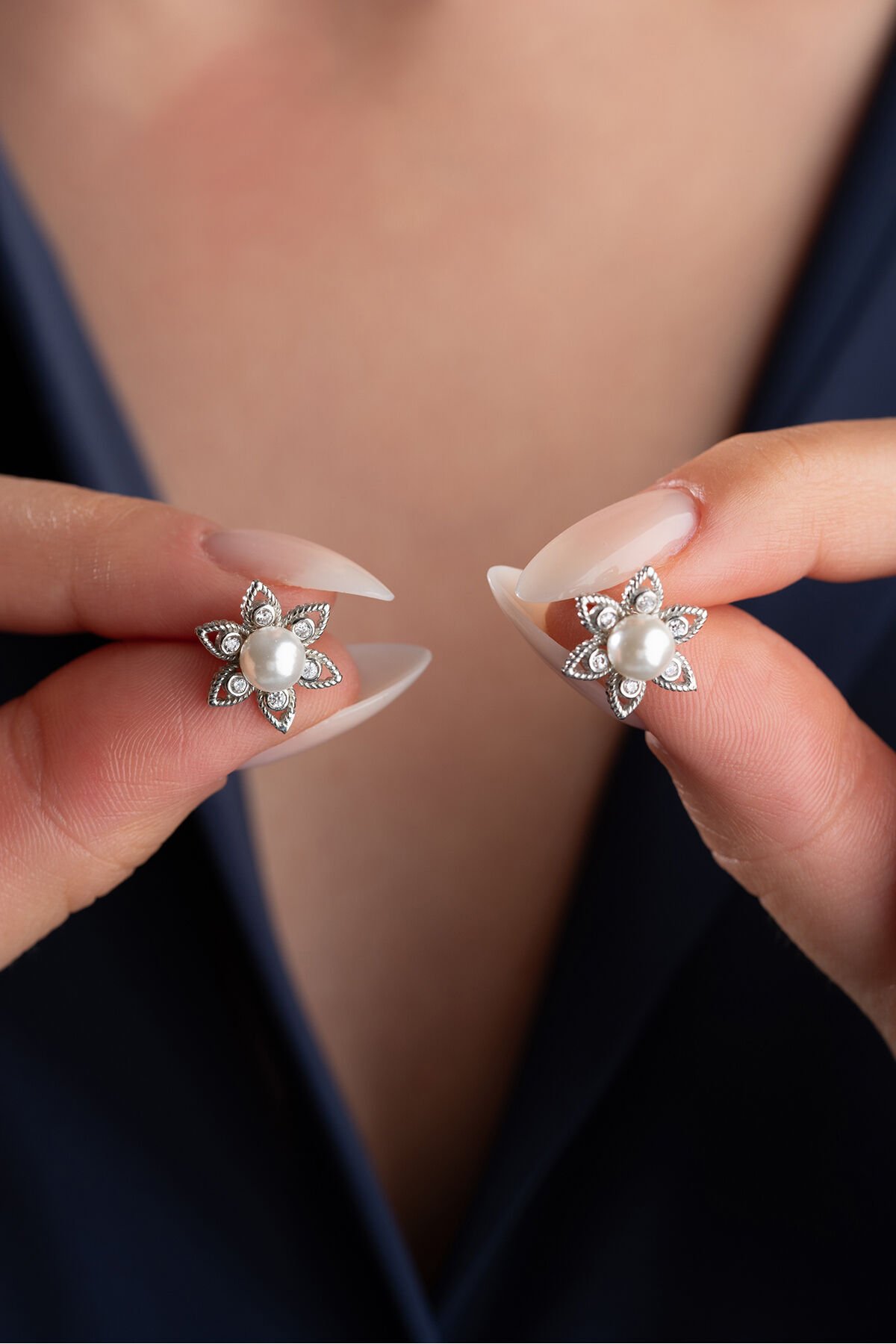 925 Ayar Gümüş İncili Yıldız Küpe Silver - Tek Ebat