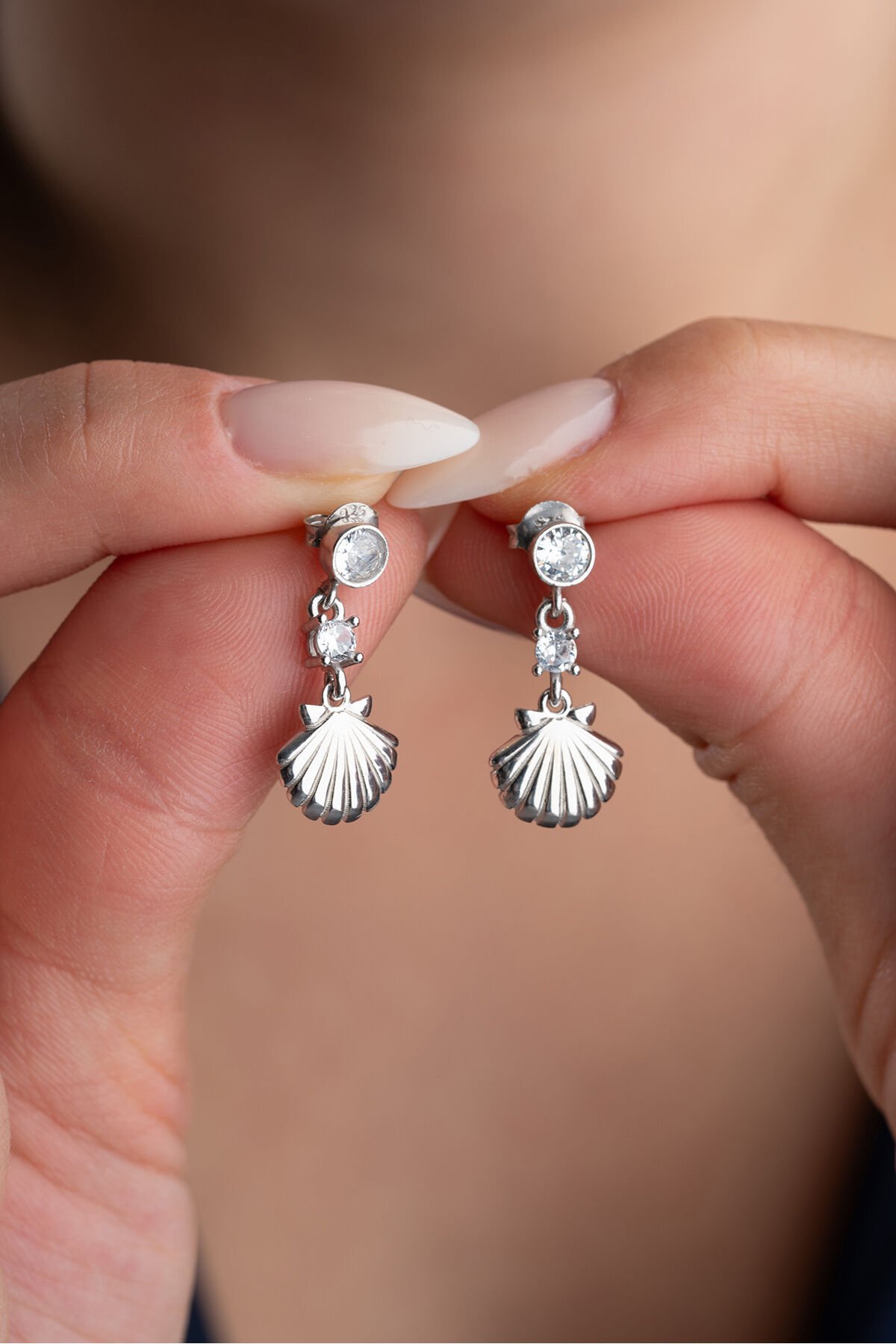 925 Ayar gümüş Tektaş İstiridye Küpe Silver - Tek Ebat