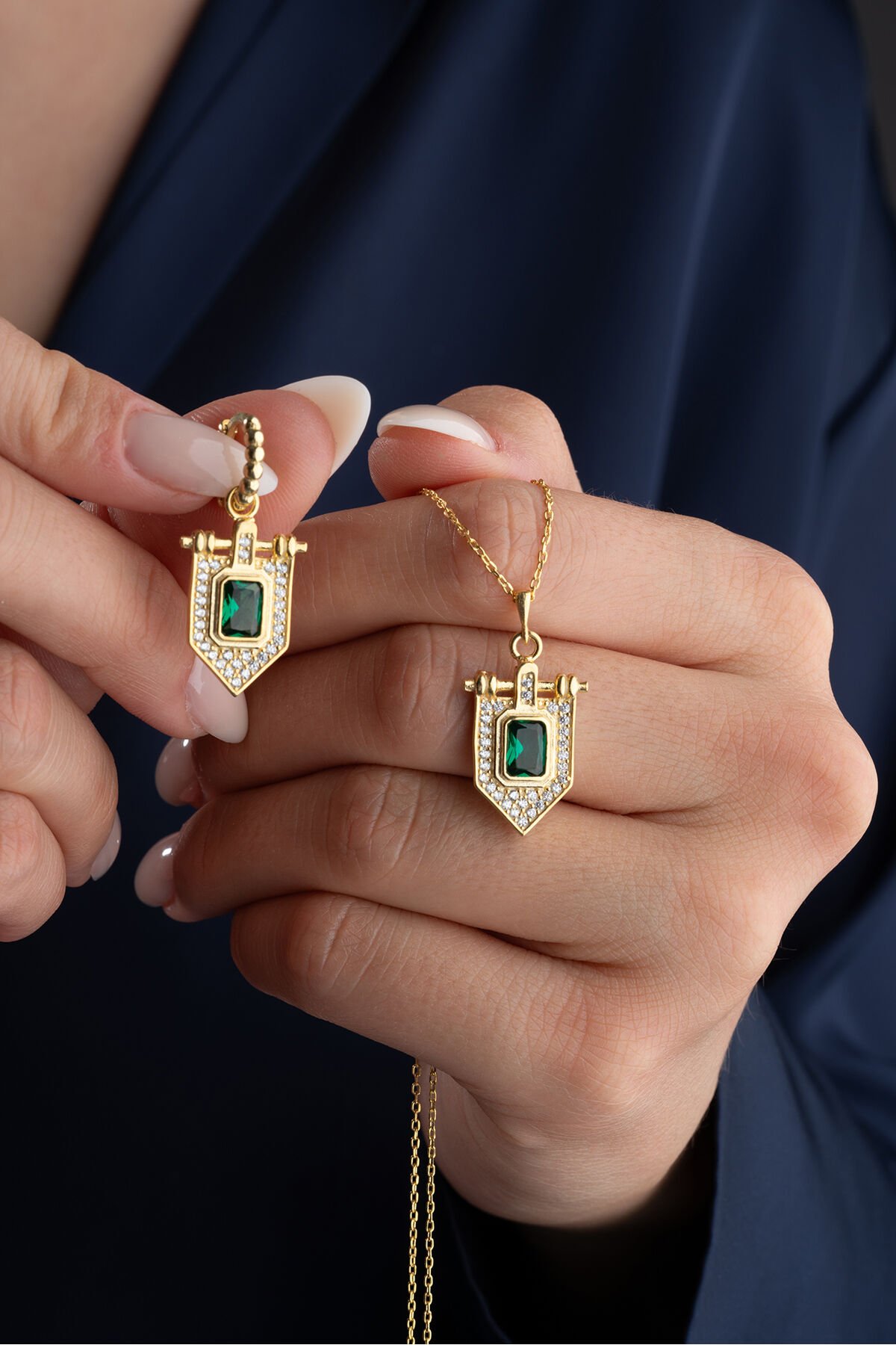 925 Ayar Gümüş Yeşil Taşlı Trend Takı (Kolye-Küpe) Seti Gold - Tek Ebat