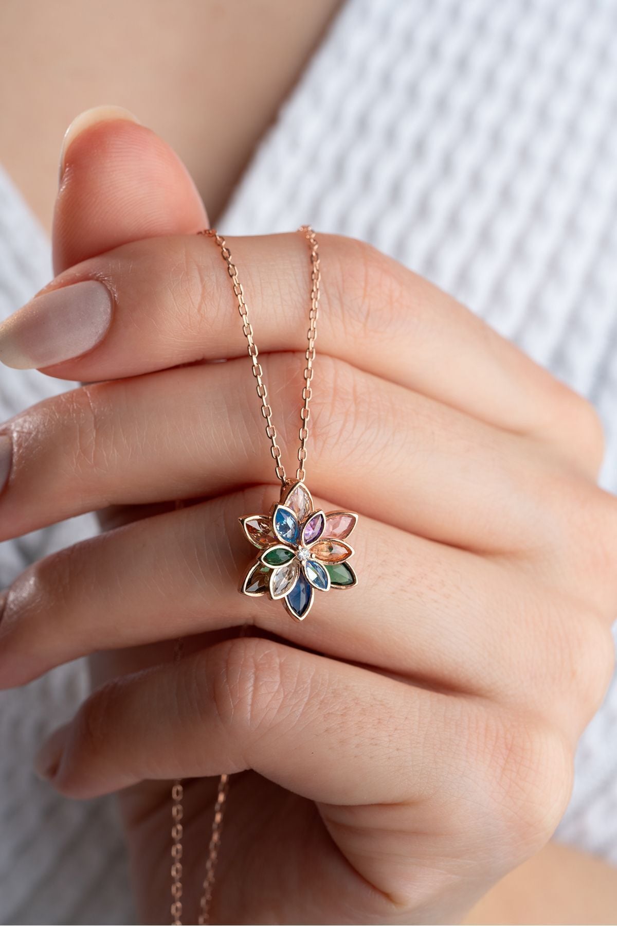 925 Ayar Gümüş Renkli Lotus Çiçeği Kolye Rose - Tek Ebat