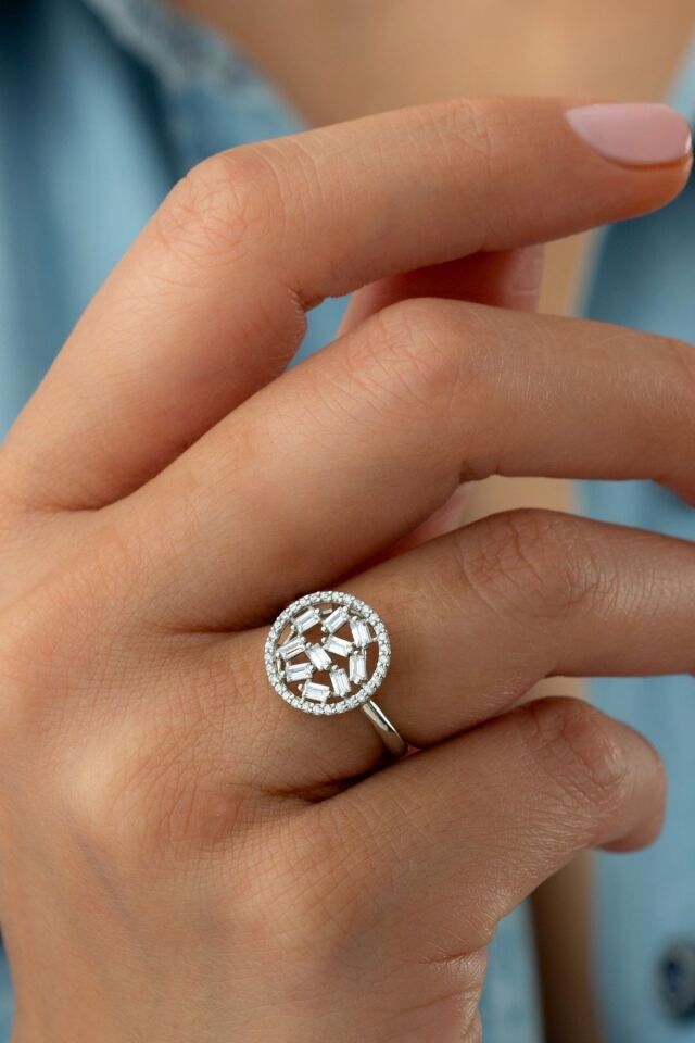 925 Ayar Gümüş Baget Taşlı Halka Yüzük Silver - Tek Ebat