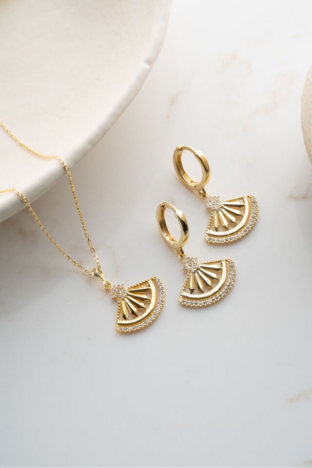 925 Ayar Gümüş Zirkon Taşlı Yelpaze (Kolye-Küpe) Set